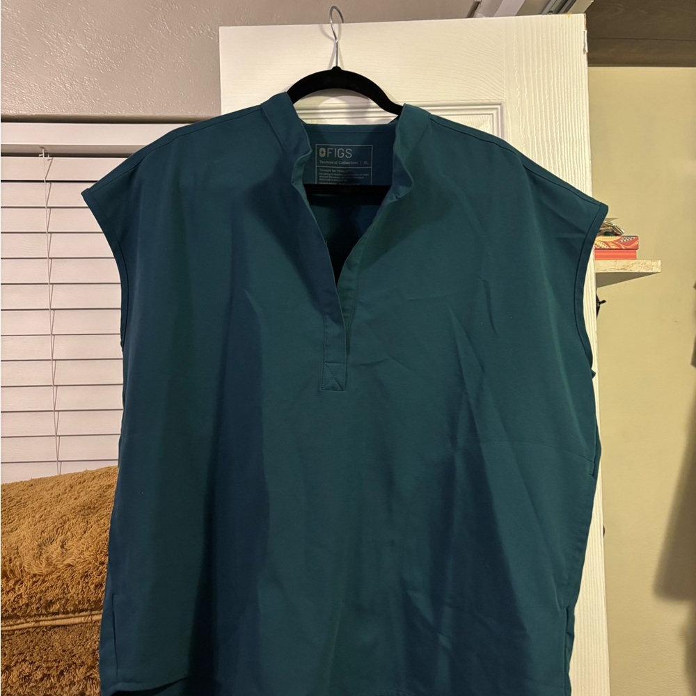 Figs Caribbean blue scrubs